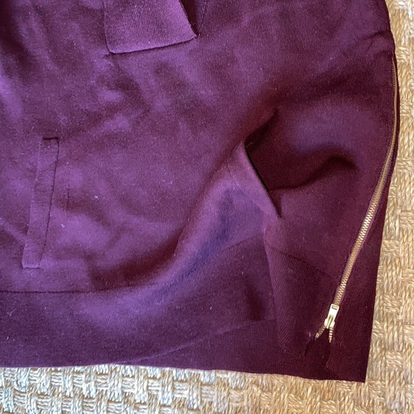J Crew Heavy 100% Merino Wool Sweater burgundy w/gold zippers - Picture 6 of 10